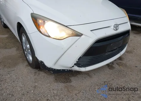 2018 Toyota Yaris Ia z USA, uszkodzony, nr VIN 3MYDLBYV8JY307445